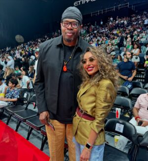 Fatima Al Safi Instagram - 🏀🌟 Incredible night in Abu Dhabi with amazing vibes. Thank you for the warm welcome ..
@visitabudhabi 
@nbaarabic 
@abudhabievents 
#nbainabudhabi