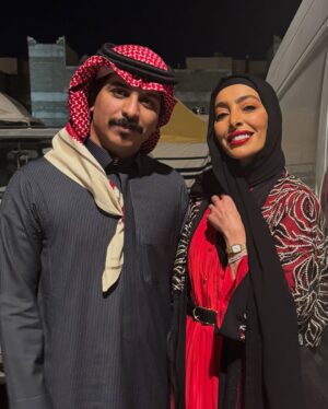 Fatima Al Safi Instagram - اهدى هالاغنيه "لعيال عبد القارد " 😂
انا اوريكم 🤌🏻🤌🏻
لي الحين ما شفتو شي 😌