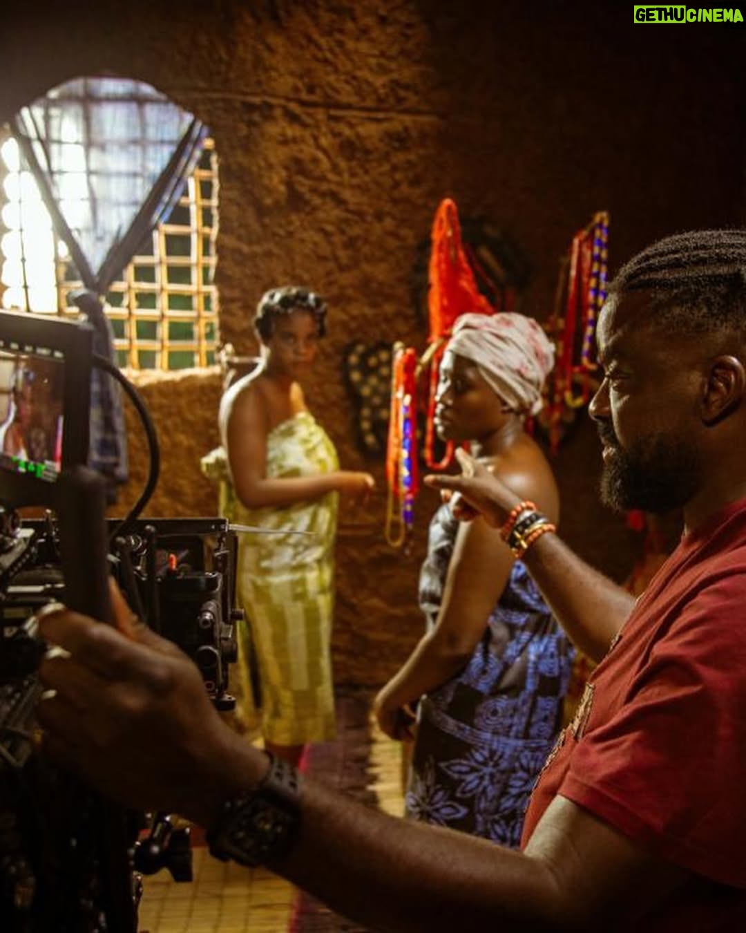 Fella Makafui - 55.9K Likes - Meet “ABENA “ of ANIKULAPO s2
Director: @kunleafo
Location: @kapfilmvillageandresort
@naijaonnetflix
Cc: @julietyaaasantewaasante ❣️