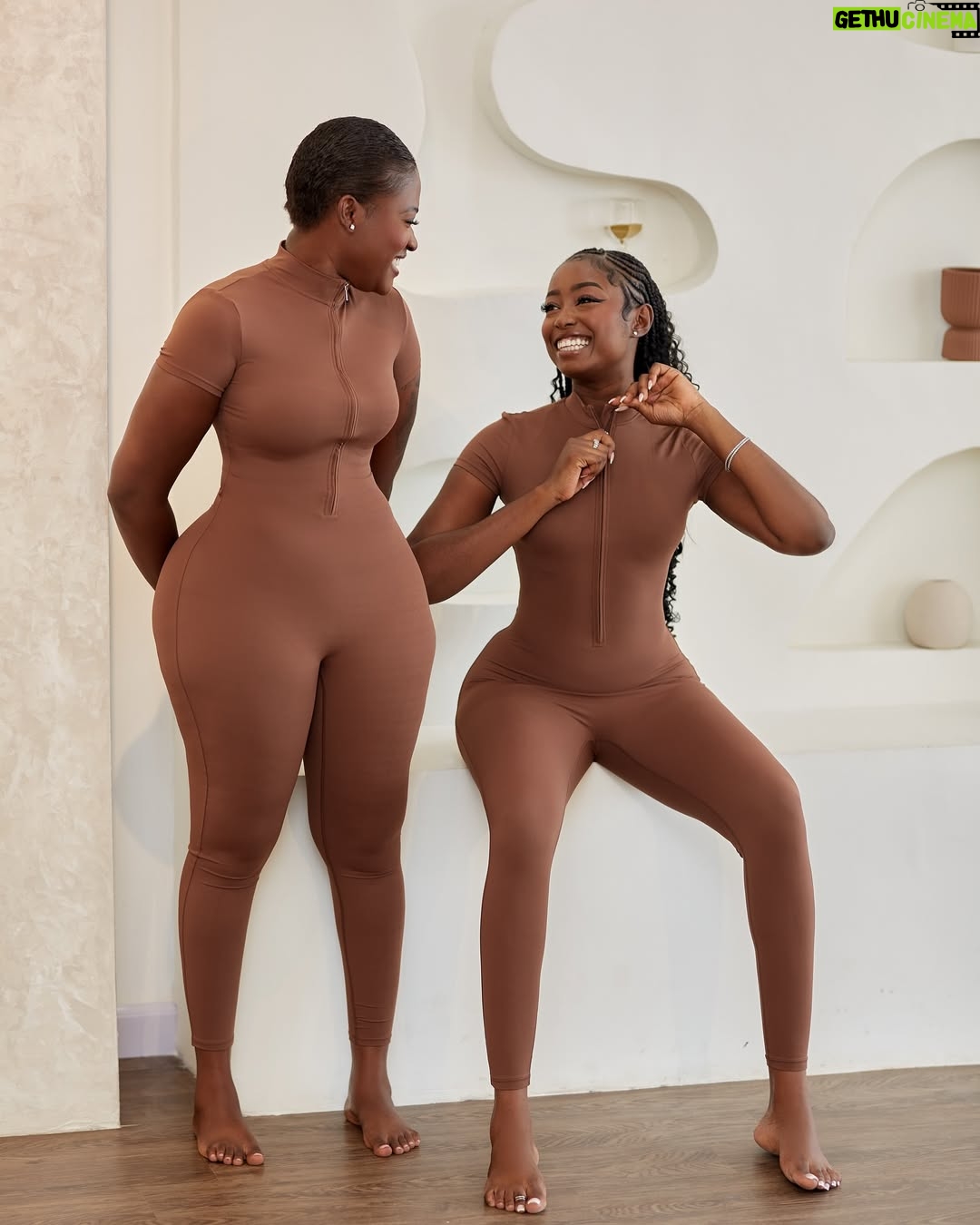 Fella Makafui - 50.7K Likes - Introducing Snatched Flex by SIMPLY SNATCHED @simplysnatched_ 🌟 Versatile style and performance for workouts and daily life. #SnatchedFlex #SimplySnatched #FitnessFashion
☎️: 0593333964
@simplysnatched_
Cc: @wehndie_
Photography: @xhibitphotography