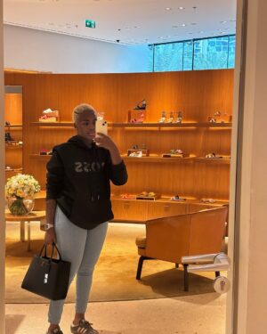 Fella Makafui Instagram - I’m just a girl 😩❤️