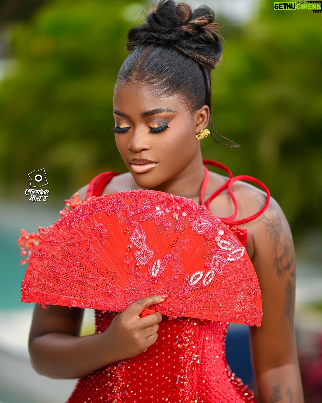 Fella Makafui - 68.8K Likes - Happy Birthday to me! Today, I’m overwhelmed with emotion as I look back on the rollercoaster of this past year. I’ve faced battles that shook me to my core, yet through it all, I found a well of strength I never knew I had. Every tear shed, every fear faced, has made me who I am today—a survivor, a fighter, a soul full of unwavering resilience.
I am deeply grateful to God, who has been my anchor in the storm, my light in the darkest moments, and the source of every blessing in my life. Through the trials and triumphs, I’ve been showered with unexpected opportunities, each one a testament to the endless possibilities that still lie ahead.
As I celebrate today, I honor the journey I’ve walked, the lessons I’ve learned, and the person I am becoming. My heart swells with pride, gratitude, and hope. Here’s to embracing the future with open arms, faith in my heart, and the unshakable belief that the best is yet to come.🙏🏾❤️🎉🎉🎉🎂🎂🎂 #29
Gowns @shapes_by_nelson
Makeup @makeupby_ashley1
Hair @esplendido.beauty
Accessories @sparkling___stones
Kente @optimist_kente
Bridal fan @kinesh_creationz
Photography @chocolate_shot_it
Bloggers @eventbuzzgh @thekingemzy @osei_douglas_live