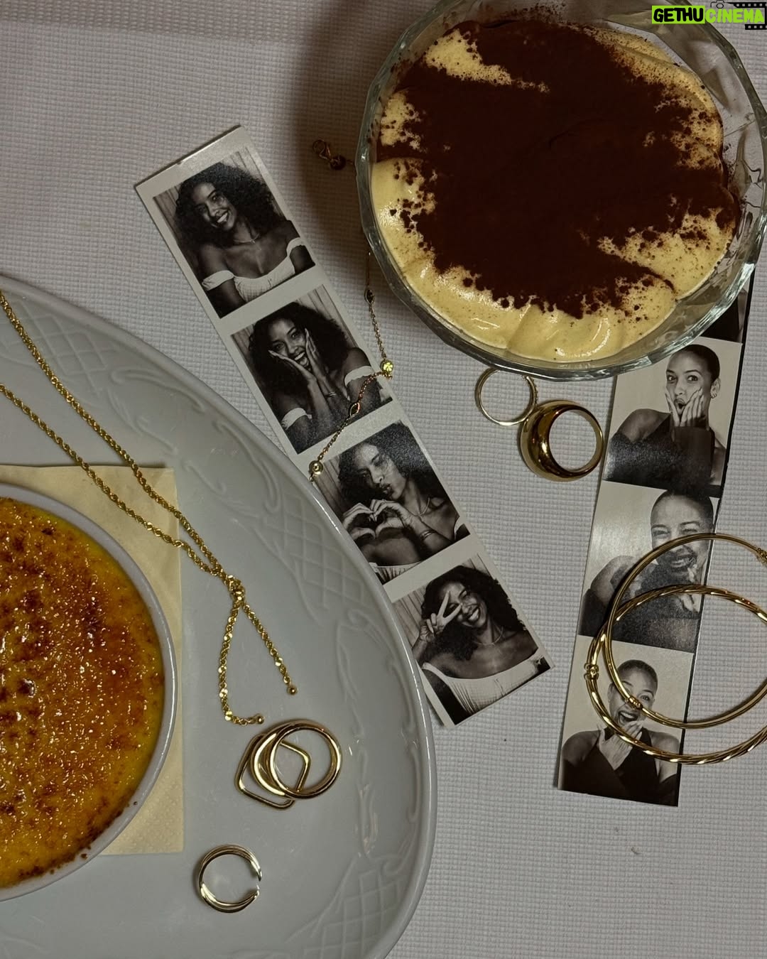 Flora Coquerel - 23.2K Likes - Italie mon amour avec @histoiredor ✨
Les bijoux de cette collection sont made in Italie. 🇮🇹
#ita_tradeagencyparigi
Collaboration commerciale