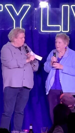 Fortune Feimster Instagram - Ginger rockin that short hair