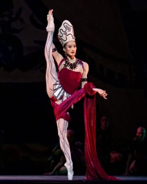 Fumi Kaneko Instagram - Another performance of Prodigal Son by George Balanchine tonight with @leodixon21 as the title role. 
To learn this iconic role from the legendary Patricia Neary for her last staging at @royalballetandopera was a true honour. 🙏💝 and thank you @leodixon21 for stepping in last minute but making the most of this short process to embrace the double debut! 
And thank you to @chris_saunders_ for all the guidance 🙏 
It felt like a big challenge performing Juliet, this role the Siren, and Symphony in C back to back but I’m so grateful to get to experience so many roles on stage 🙏❤️
Photos by @dancersdiary 🙏🙌
Hair and makeup by @s.a.nj.a.l.i.c.a_ 🫶🩷