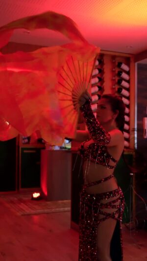 Gabriela Santana Instagram - 💃✨ Uma viagem de sabores e sensações… sem sair do Maison Dubai.
A magia de Gabriela Santana, com a sua dança do ventre hipnotizante, transforma cada jantar num espetáculo digno de outro continente.
🔥 Entre especiarias aromáticas, cocktails de autor e ritmos envolventes, vive-se uma noite verdadeiramente inesquecível.

🗓️ Reserve já a sua mesa e não perca esta experiência única!

-

💃✨ A journey of flavors and sensations… without leaving Maison Dubai.

The magic of Gabriela Santana, with her mesmerizing belly dance, turns every dinner into a show worthy of another continent.
🔥 Surrounded by spices, signature cocktails, and captivating rhythms — enjoy an unforgettable night.
 🗓️ Book your table now and don’t miss this one-of-a-kind experience!