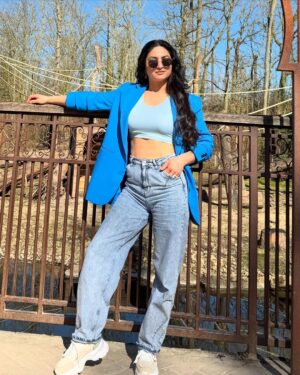 Garima Panta Instagram - Sunshine, smiles, and wild adventures! 🐯A perfect family day at the zoo—felt just like summer! 🌿🐒 #familytime #summervibes 🌞☀️