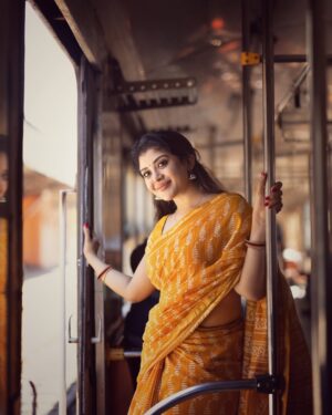 Gayathri Shan Instagram - Unleashing my inner goddess 🧡