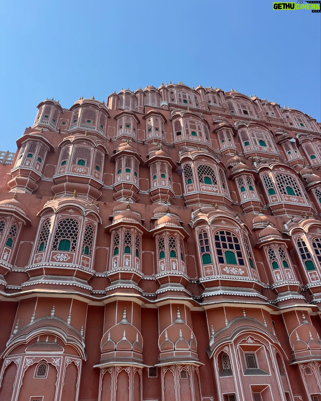 Geraldine Kemper - 3 Likes - Het laatste deel van onze reis door India. Rajasthan.
Binnenkort zal ik hier een filmpje posten.
Maar het was magisch.
Jaipur
Pushkar
Udaipur
Ranakpur
#india
#rajasthan