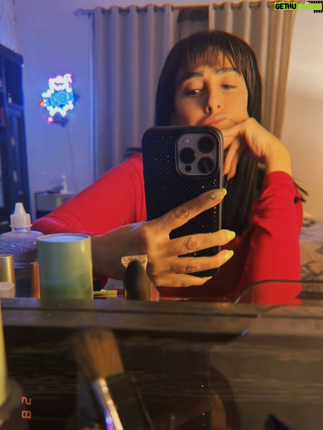 Ghada Abdel Razek - 3 Likes - I changed my hair colour 👸🏻👸🏻…. Because of something important … But unfortunately I failed 😞😞… Sorry .. anyway you like the colour or no 😂😂😎😎…. حبيتو اللوك ولا لا …