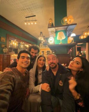Ghada Abdel Razek Instagram - 🙏🏻🙏🏻🙏🏻❤️❤️❤️… New beginning #cinema 💃💃💃….