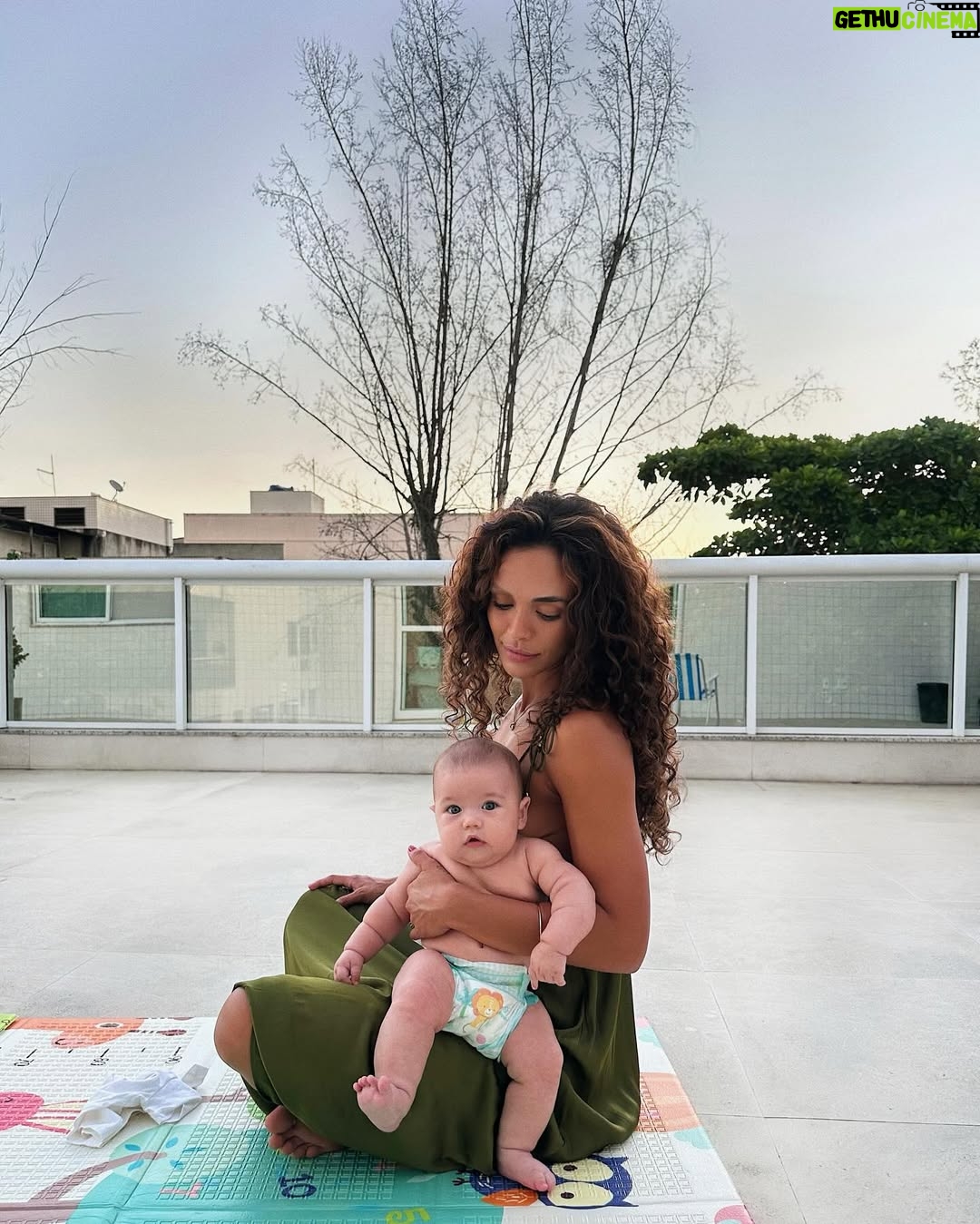 Giovana Cordeiro - 69.4K Likes - Um coração tranquilo 💕