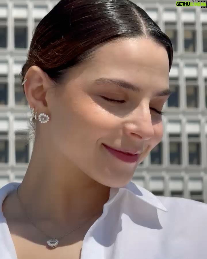 Gisselle Kuri - 28.8K Likes - happy day with @chopard ✨
#chopard
#happywithchopard
#InternationalDayofHappiness