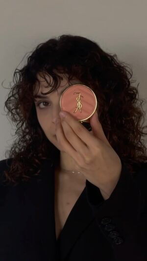 Gisselle Kuri Instagram - We 🖤 @yslbeauty 💅🏿
 #fragrances #MAKEUP #MAKEMEBLUSH #publicidad