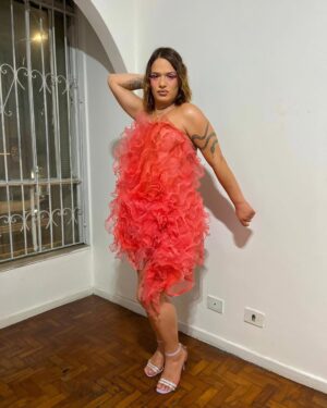 Glamour Garcia Instagram - FÊNIX SEMPRE❣️❣️❣️
MAIS CORES E AMOR ❣️❣️❣️
MEGA OBRIGADA @gumajoana E @rafaelbentorosa POR TRAZEREM MAIS VIDA PROS NOVOS PROCESSOS ❣️❣️❣️
SAUDADES @terceiro_milenio PRA SEMPRE NO MEU CORAÇÃO 🧡❤️🧡❤️🧡🧡❤️