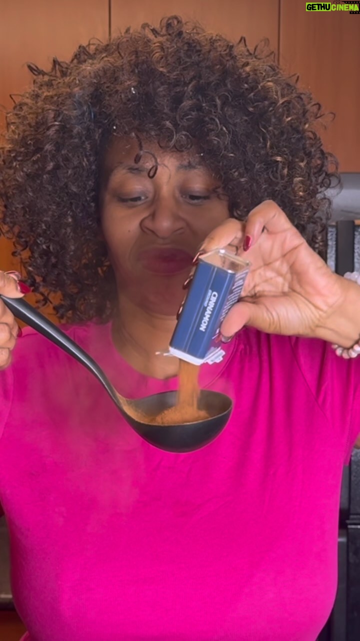Glozell Green - 17.5K Likes - Gummies not cinnamon.