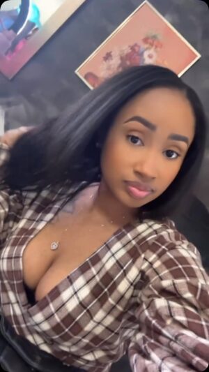 Grace Sol Instagram - You won’t believe how soft life hit once I stopped settling… ❤️

#SoftLifeEra
#NoMoreSettling
#BlackGirlLuxury
#SelfLoveFirst
#FeminineEnergy
#ChooseYouFirst
#GlowUpJourney
#HealedGirlEnergy
#UnapologeticallyMe
#MelaninAndMagic
#RestedAndRadiant
#ElevatedEnergy