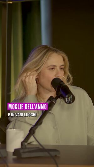 Greta Scarano Instagram - Moglie dell’anno 2025. Il regalo che ha fatto @gretascarano a suo marito è imbattibile. 🥋 

La versione integrale di questa puntata di Supernova è disponibile su YouTube, Spotify e tutte le piattaforme audio. Link in bio 🔗