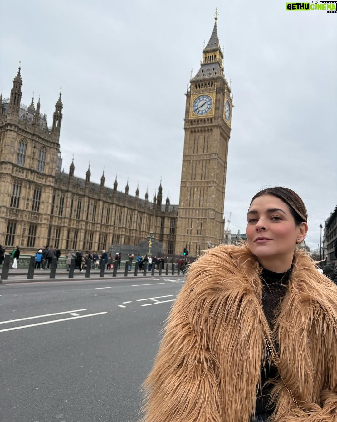 Gretel Valdez - 29.2K Likes - Un dĆa en Londres š« Que lindo serĆa teletransportarse a poco no ?