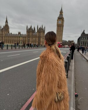 Gretel Valdez Instagram - Un día en Londres 💫  Que lindo sería teletransportarse a poco no ?