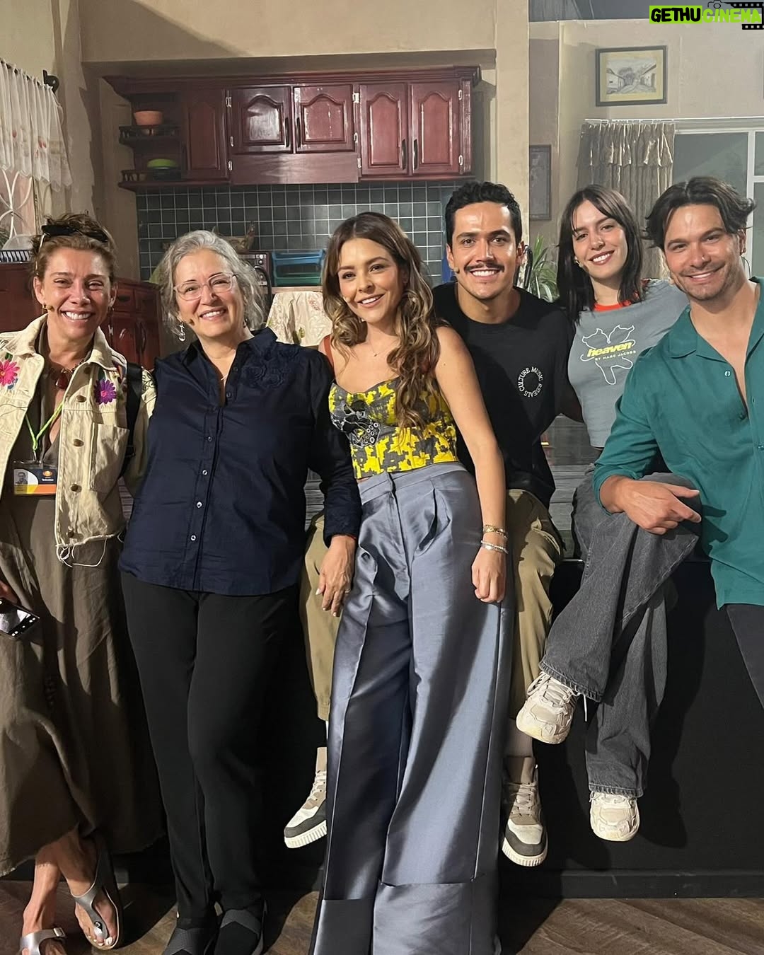 Gretel Valdez - 28.3K Likes - Hoy gran final de @lahistoriadejuanaof No saben lo que ame interpretar a Jenny te voy extraƱar š„¹ Gracias a todos los que hicieron posible esta historia los llevo en mi ā„ļø