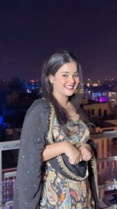 Actress Gungun Gupta HD Photos and Wallpapers March 2025