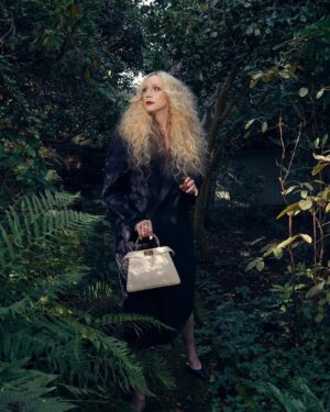 Gwendoline Christie Instagram - #FendiPeekABoo
@Fendi

I love you, yes I do. ♥️

#Ad