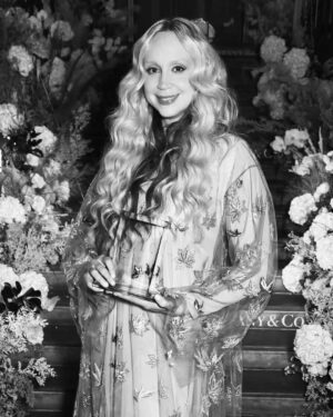 Gwendoline Christie Instagram - Congratulations to @mrkimjones on winning the Designer of the Year Award at @elleuk Style Awards! 
It was fabulous to be back in that room pulsing with such great energy, presenting the award and celebrating one of my cherished friends! 

“When I think about all the years of dedication, the achievements, the soul, the love for what he does… 
When I think about all the love he shows us, I feel so very lucky to call you my friend.
We love you. 

Designer of the Year Award goes to KIM JONES!”

Huge love and thanks to @fendi 
@clmorhair 
@porschepoon 
@joshwood 

🤍🤍🤍