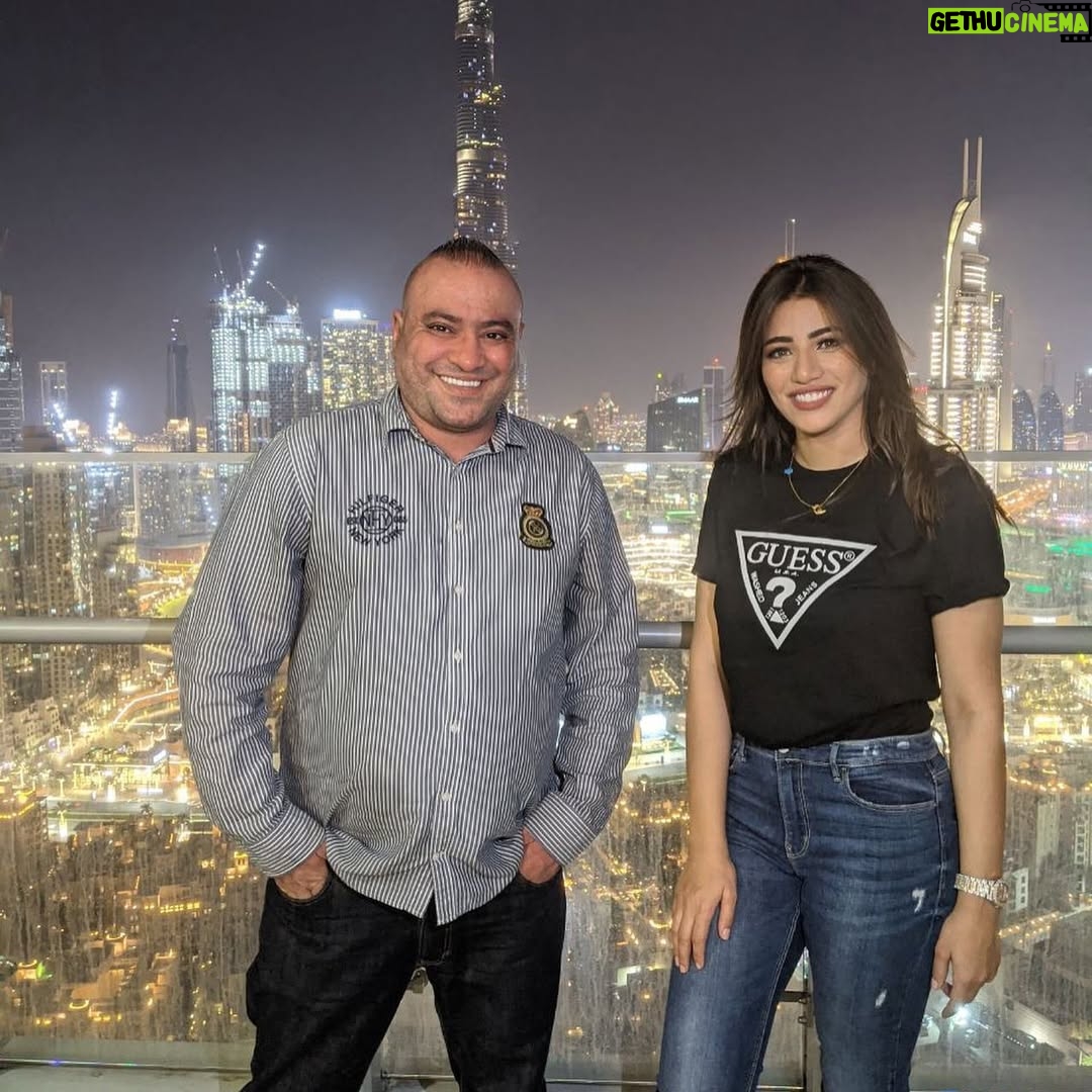 Haidy Moussa - 21.7K Likes - فاكر ليها ايام بتصبر بيها 💜
مع الفنان #تامر_عاشور و الاصدقاء 💜
احلى جمعه
#haidymoussa #هايدي_موسى #singer #tamerashour #dubai #egypt