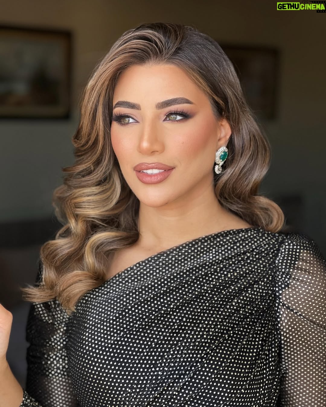 Haidy Moussa - 7.3K Likes - شكراا لكل الي اهتم بيا اليوم دا
Dress @aisha.couture.eg
Makeup @mariana.nathan.makeup
Hairdresser @monicaramzyhairdresser
Photographer @maro_youssef_photography
