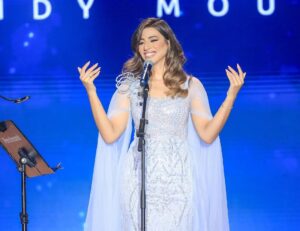 Haidy Moussa Instagram - ‎ليله جميله من #ليالي_صيف_جده اتبسط فيها بلقائي مع اهل جده و السعوديه 🇸🇦 
#بنش_مارك #هيئة_الترفيه 
_____
Photographer @loomy_kh 
Dressed by @aisha.couture.eg 
Makeup @rashooo_artist 
Hairdresser @meme_nhar22

haidymoussa #jeddah #summernights #benchmark #هيئة_الترفيه #Egypt #saudiarabia🇸🇦