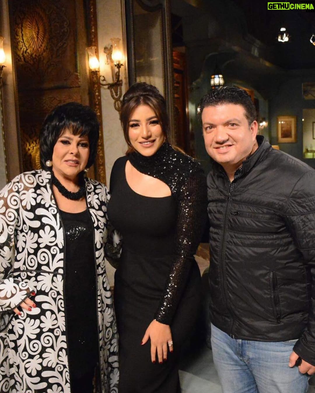 Haidy Moussa - 11.4K Likes - استنووني بكره ان شاءالله الساعه ١١ مساءً مع #صاحبة_السعاده .
عايزه اشكر كل الي اهتم باللووك بتاعي 😍
Stylist @islam.mitwally 🥰
Jewelry @iramjewelery ❤️
Dress by the talented designer @joe.ms.egypt thanks
Makeup @nooraudii 😍
Special thanks @emanserag_eldin
#haidymoussa #هايدي_موسى #dress #black #loveyou