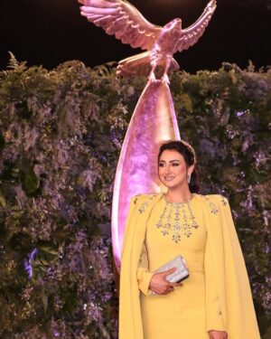Haifa Hussein Instagram - @nena.fo27 
@riyadhseason 
#joyawards 
#موسم_الرياض 
Makeup: @thajbaa_makeup 
Hairstyle : @eliechnouda1 
Dress : @incanto_boutique