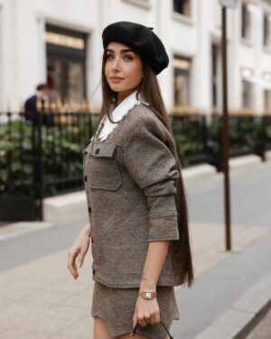 Hana Al Zahed Instagram - “Bonjour from Paris! ✨ Celebrating Eid in the beautiful city of lights. Stay tuned for exciting new movies coming your way soon! Wishing you all joy and happiness this Eid.

#eidmubarak 🤍