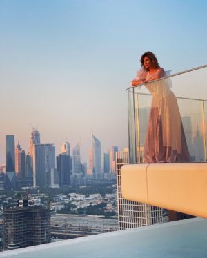 Hana Sheha Instagram - Reach within and light your world 🎀