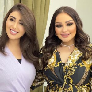 Hanadi Al-Kandari Instagram - نورتنا اليوم إنسانه قمه في الرقي الشاعرة شهد الشمري @shahadalshemari صاحبة الكلمات الراقية والإحساس الرائع شكرا من القلب علي كل كلمات المدح والحب الصادق و روحك المرهفة… وتشرفنا بزيارة زوجك فهد الزيد المحترم @fahd.fz
و نورتنا ايضا الاعلاميه و الصديقه @mayal3eidankwt شكرا على تواصلج الدائم و اهتمامج و تعاملج الراقي.💐