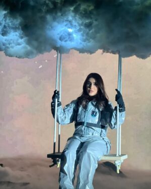Hanadi Al-Kandari Instagram - 🚀🚀ما نشوف احنا غير القمر🚀🚀
اعلان مسرحية تو ذا مون
((على مسرح نادي الــكـويت في منطقة كـيـفان))
ابتداءا من اول ايام عيد الفطر
تأليف و إخراج: احمد محمد العوضي
النص الغنائي: محمد الشريدة
الحان: بشار الشطي
توزع وتأليف موسيقي: ربيع الصيداوي
تسجيل: م. احمد الحاتي
اشراف عام: محمد الشطي
تصميم ديكور: د. فاطمه القامس
تصميم الأزياء: د. ابتسام الحمادي
تصميم إضاءة: فاضل النصار
تصوير وتصميم البوستر: عبدالله حماده
مكياج: عبدالعزيز الجريب
مصمم شاشات: أ. ايمن عبدالسلام
مخرج منفذ: حامد محمد
مساعد مخرج: علي حسين قاسم
مساعد مخرج: بوملك
مدير إدارة الانتاج: عادل الشمري
مساعد مدير إدارة إنتاج: طلال ناجي - رشيد جراد
مصمم استعراض: فهد الفرحان - عذبي الجمعان
https://www.youtube.com/watch?v=shD4-GMSbSc
للحجز على موقع Eventat
www.eventat.com/tothemoon