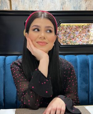 Hanane El Khader Instagram - 👀 #hananeelkhader #حنان_الخضر
