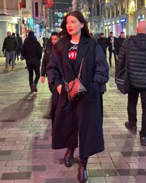 Hanane El Khader Instagram - Istanbul 🇹🇷 #hananeelkhader #çokgüzel #turkey🇹🇷