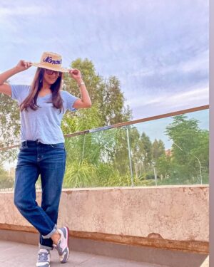 Hanane el-Fadili Instagram - ❤️bon dimanche ❤️