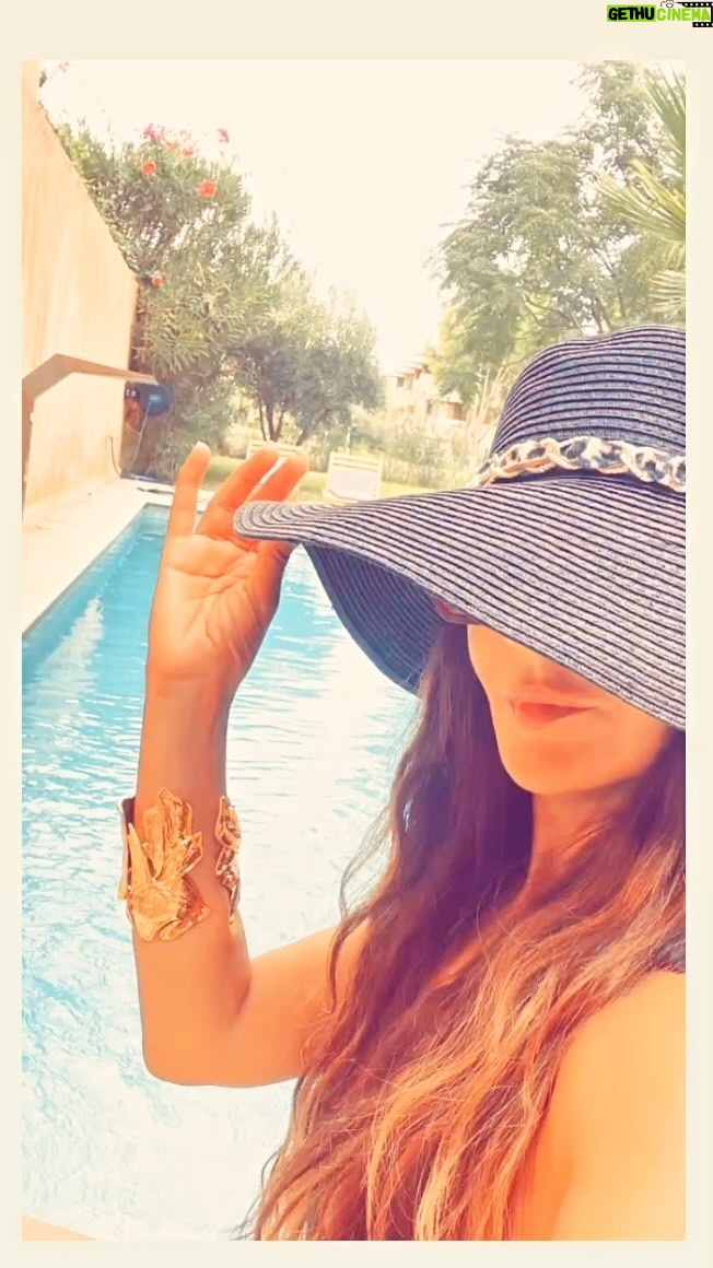 Hanane el-Fadili - 1.1K Likes - ā¤ļø