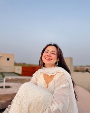 Hania Aamir Instagram - Eid Mubarak <3