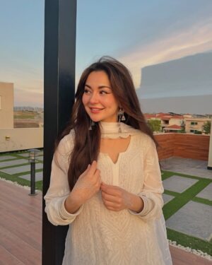Hania Aamir Instagram - Eid Mubarak <3