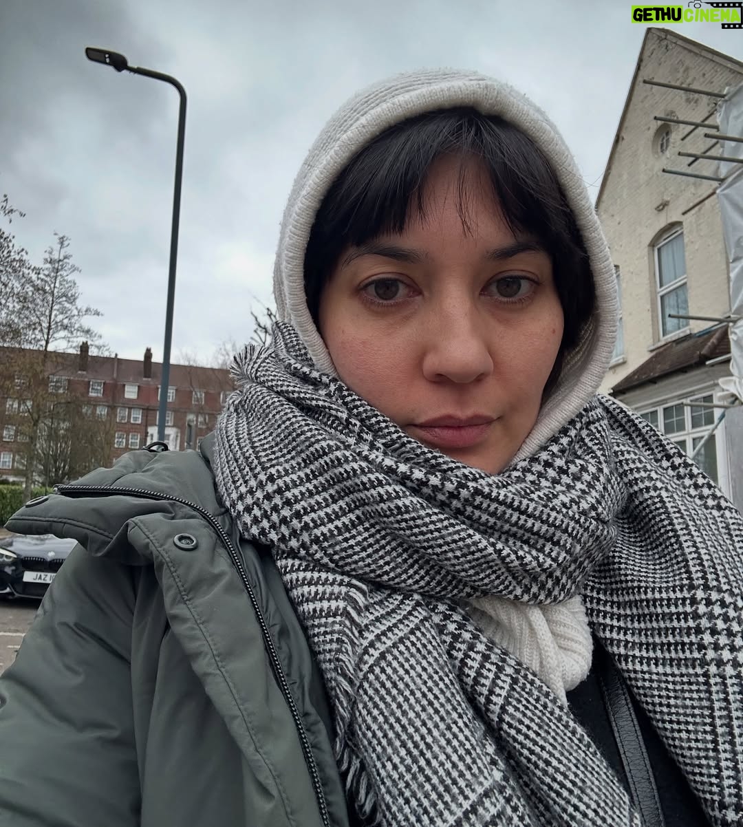 Hannah Al Rashid - 7.9K Likes - Alhamdulillah bisa merasakan puasa sebentar di rumah bersama Mama ✨🌸💕
The hardest thing about heading back to london for Ramadan is not being able to plan my days around food as usual 🤣🤣🤣 but managed to get in some incredible iftars amongst friends and loved ones. Also met my first love, kebabs, on multiple occasions. Alhamdulillah.
Semoga sisa bulan suci ini membawa berkah yang melimpah untuk kalian dan keluarga kalian semua ✨🤍🙏🏼
#goblokglam