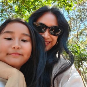 Happy Salma Instagram - ❤️❤️
Saat hari bahagia itu. Saya berkesempatan ditemani seorang bayi luar biasa yang berumur 5 bulan dan seorang nenek istimewa yang beranjak 101 tahun usianya. ⭐️🌺🧚🏾‍♂️

Bertambahlah satu usia untukku dan bertambah pula segala kesempatan, kebijakan yang mungkin lebih saya hargai saat ini. Terima kasih untuk segalanya… betapa indah kehidupan. 
Terima kasih juga yang telah mengucapkan selamat dan doa baik. Itu semua menjadi juga doa untukmu.