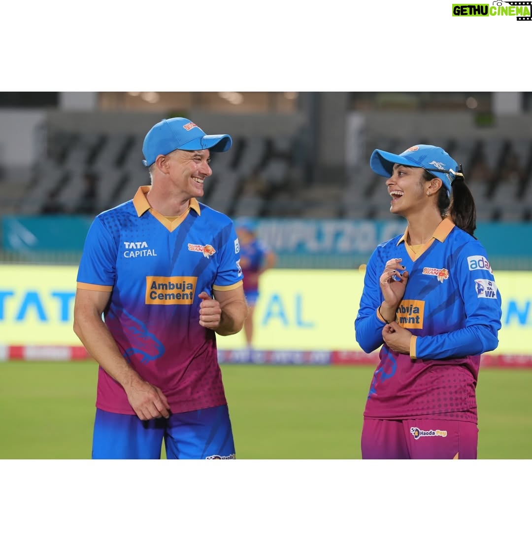 Harleen Deol - 496.7K Likes - Wpl 2025 🧡