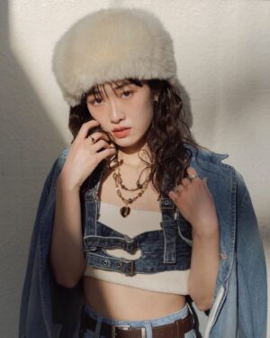 Haruka Kudo Instagram - LIVE2025「PETRICHOR」 Goods styling

💎☂️
one-piece : @crayme_official

🐎☁️
jacket/bustier: @belper_official
shoes: @yelloshoes_official
pierce: @__vihod
necklace: @maison_howl
rings: （right）@_scat.official
（left）@bellis_jewelry_official
accessories: @rhodes_showroom