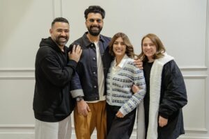 Haya Abdulsalam Instagram - DREAM TEAM 🤍
من لا يشكر الناس … لا يشكر الله 
شكراً … فريق مسلسل #للمعاريس_فقط 
الحمدلله على هذه الجمعة الطيبه تشرفت بالشغل معاكم واحد واحد و نلقاكم على خير قريباً ان شاء الله اخواني 
مسلسل #للمعاريس_فقط
انتاج @beeproductionskw 
للمنتج #فؤاد_علي @fuad_3ali 
تاليف #علياء_الكاظمي @alyaa_story 
إخراج #هيا _عبدالسلام / لولوة_عبدالسلام @lulwah_abdulsalam