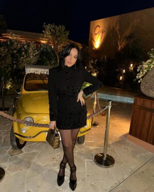 Haya Karazon Instagram - “Spending time with people who make you feel comfortable is priceless—you never notice the time passing, “Make the most of every moment.🤍🕊️

#virel #loveislove #love #explore #fypシ #أكسبلور #هيا_كرزون #dener