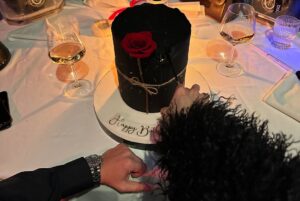 Haya Karazon Instagram - ثُم يأتي من يحمل لكِ الحب في قلبه وقوله وفعله 🕊️🤍
عيد ميلادك هو مناسبة للاحتفال بك، بضحكتك التي تضيء أيامي، وبحبك الذي يملأ حياتي دفئًا وسعادة.
كل عام وأنت أجمل ما حصل لي في هذه الدنيا. أحبك من كل قلبي ❤️
o❤️🕊️H 
#fashion #bloggerstyle #amman #palstine 
‎‏#love #eyemakeup #beauty #makeuplooks #explore #dubai #kuwait #glow #مكياج#photoshoot #palestine🇵🇸#اكسبلور_explore #الاردن #ماكياج #lifestyle #الامارات🇦🇪 #السعودية #قطر #مصر #explorepage #hairstyles #model#bloggerstyleاكسبو